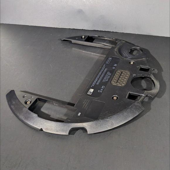 iRobot Roomba 690 Bottom Base Part for Replacement with screws GENUINE OEM - Picture 4 of 7